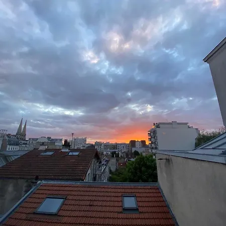 Belleville Homestay szállás *